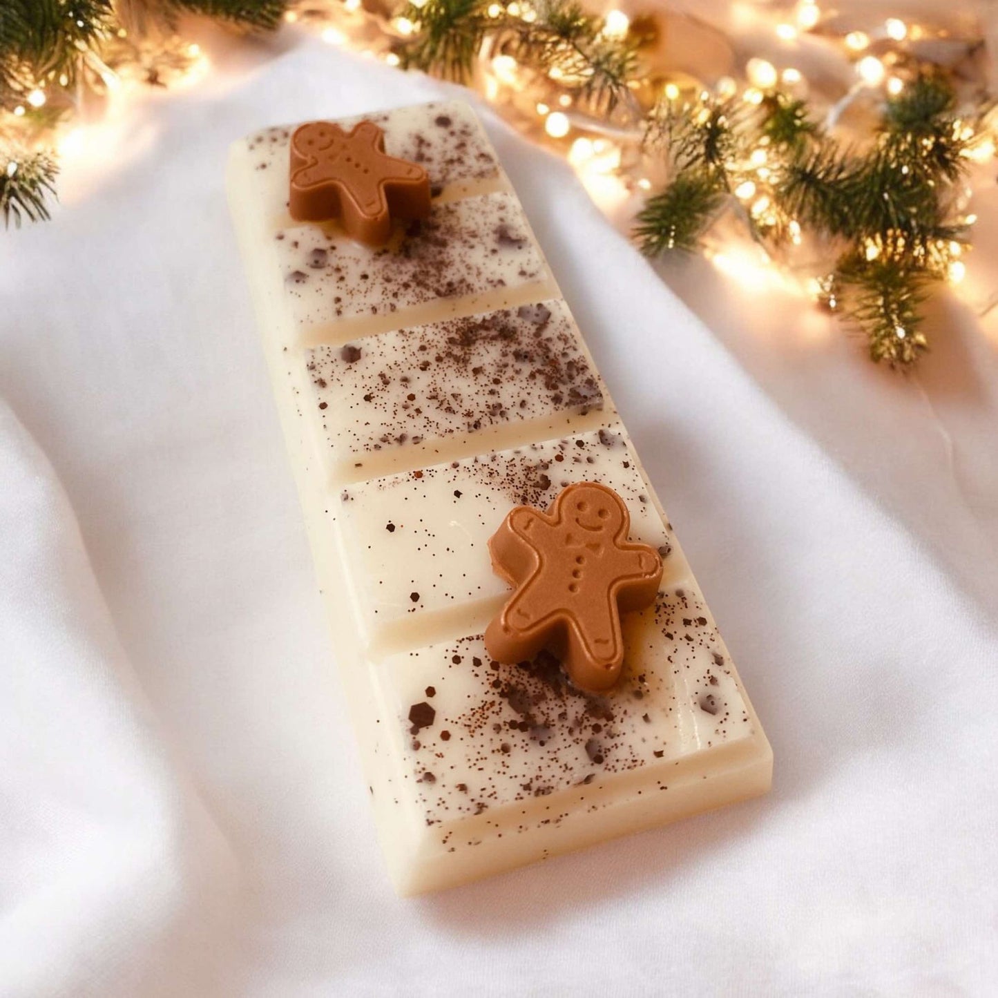 Gingerbread & Vanilla Snap Bar (with gingerbread men embeds)